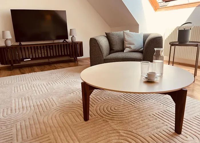Appartement Modern 1br Sofabed Next To Metro U1 Only 15min To Center *