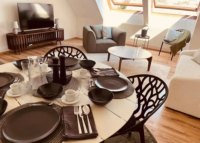Modern 1br Sofabed Next To Metro U1 Only 15min To Center Appartement *