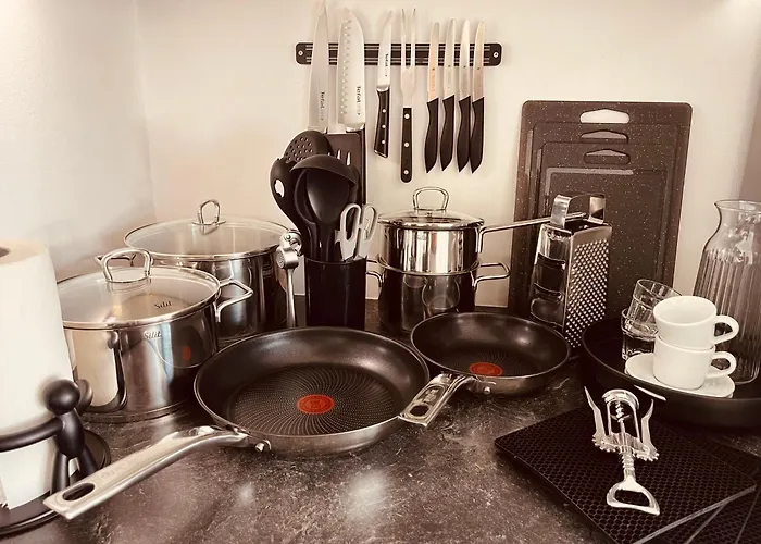 Modern 1br Sofabed Next To Metro U1 Only 15min To Center