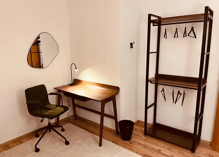 Modern 1br Sofabed Next To Metro U1 Only 15min To Center *